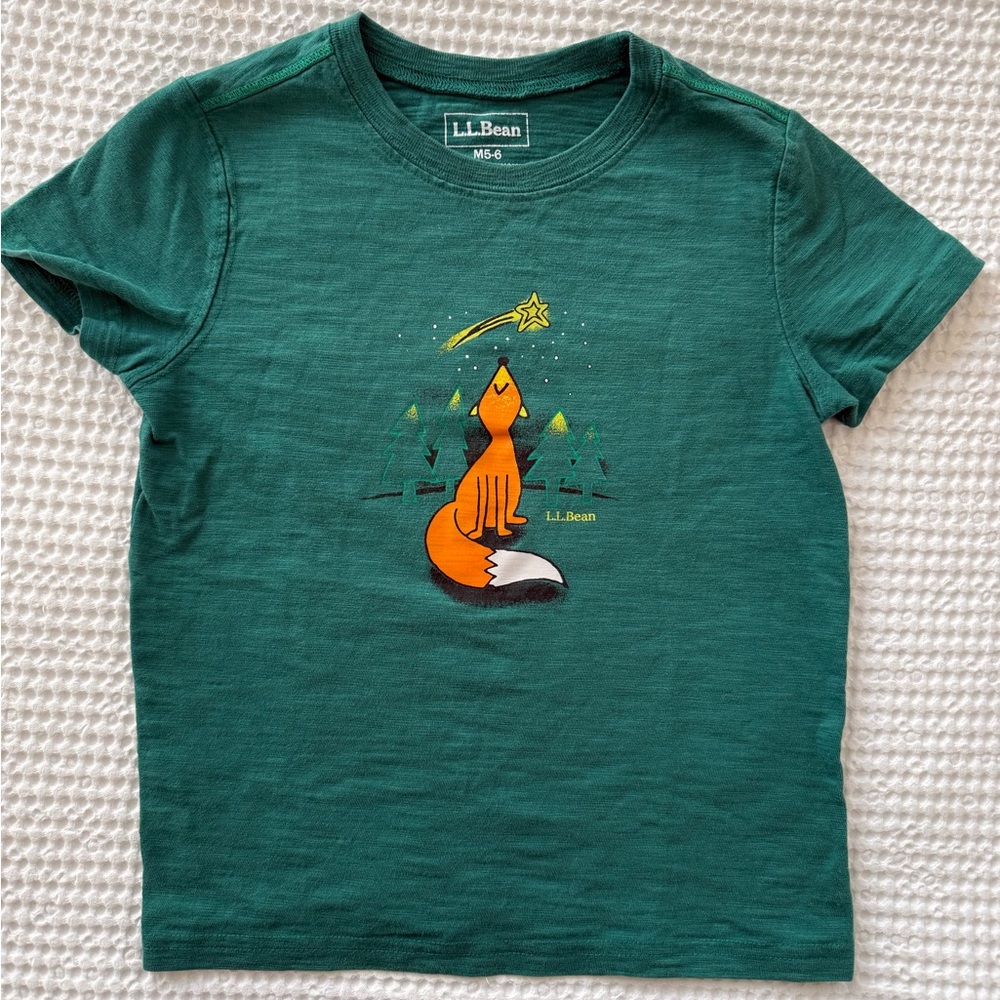 L.L. Bean Kids Tee with Fox and Star Design